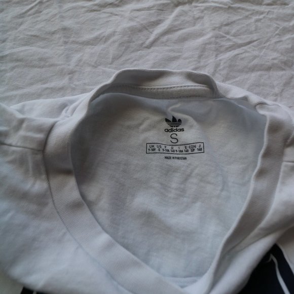 adidas tee - Picture 2 of 3